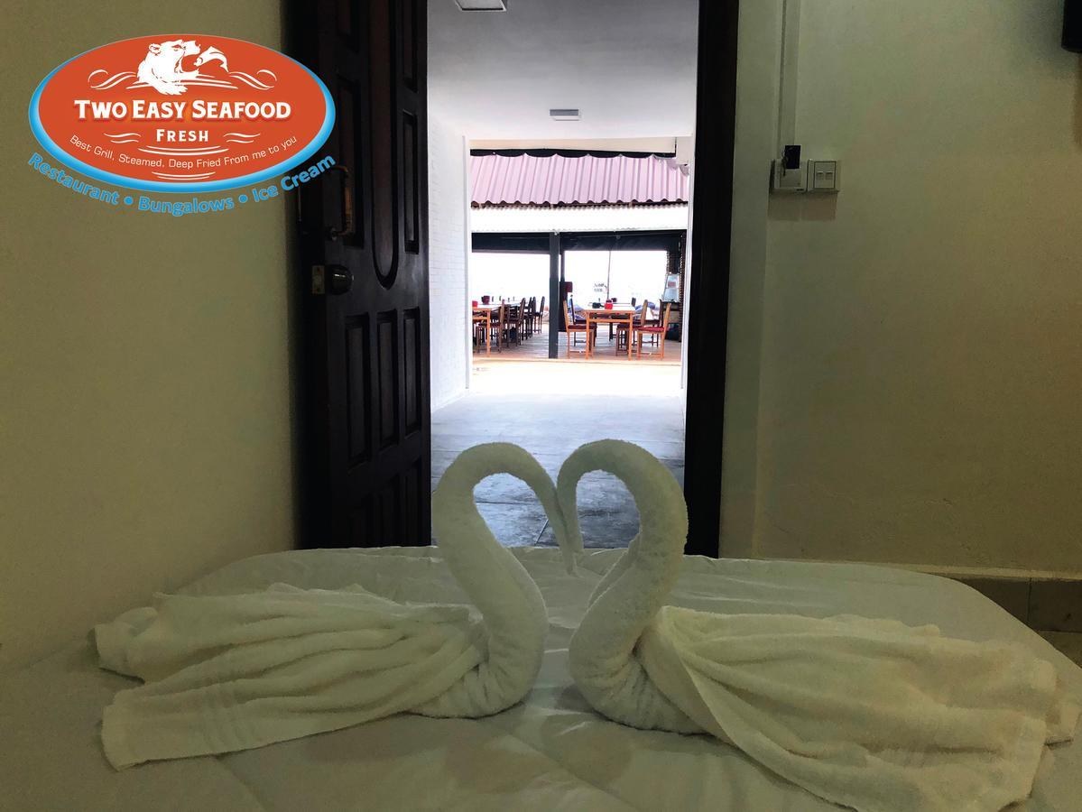 Two Easy Bungalow Hotel Sihanoukville Buitenkant foto